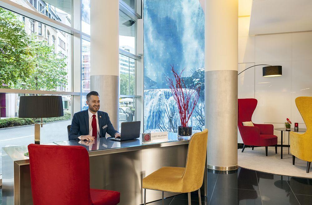 เอ็นเอช คอลเลคชั่น แฟรงค์เฟิร์ต ซิตี้ Hotel Frankfurt am Main ภายนอก รูปภาพ