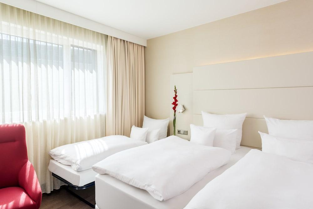 เอ็นเอช คอลเลคชั่น แฟรงค์เฟิร์ต ซิตี้ Hotel Frankfurt am Main ภายนอก รูปภาพ