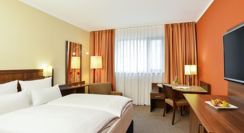 เอ็นเอช คอลเลคชั่น แฟรงค์เฟิร์ต ซิตี้ Hotel Frankfurt am Main ภายนอก รูปภาพ